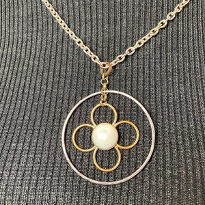Baer SF Necklace with Flower Charm